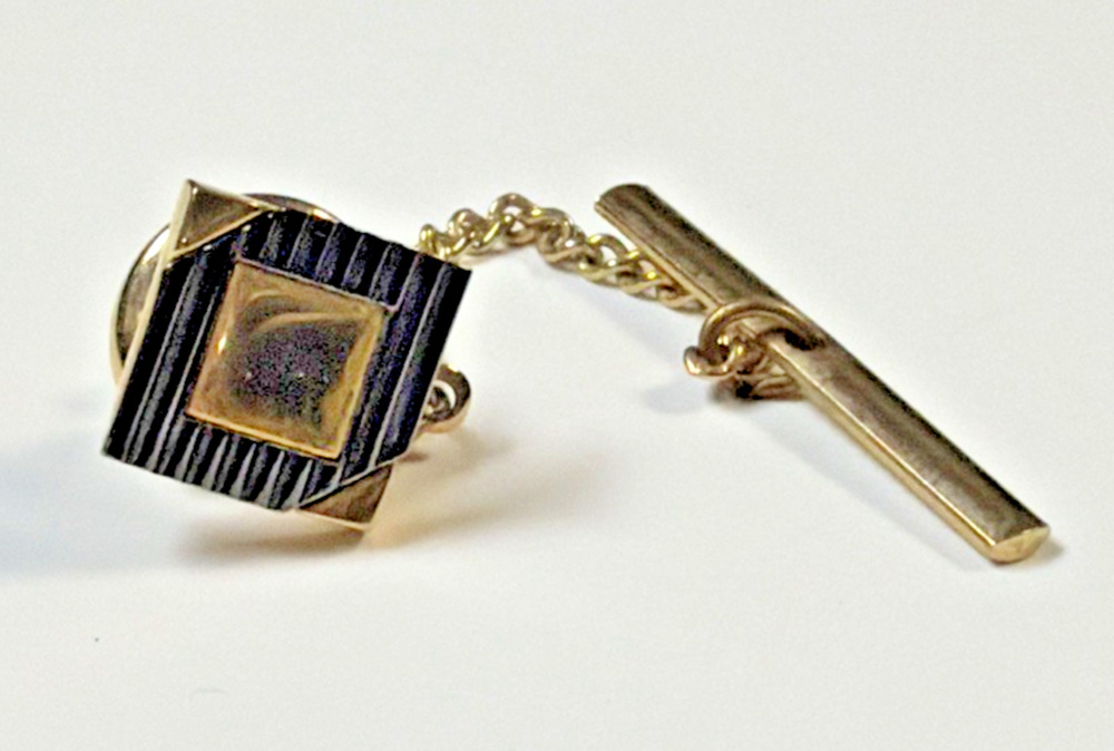 Vintage Pierre Cardin Square Black Lined Gold Tone Tie Bar Pin Tack
